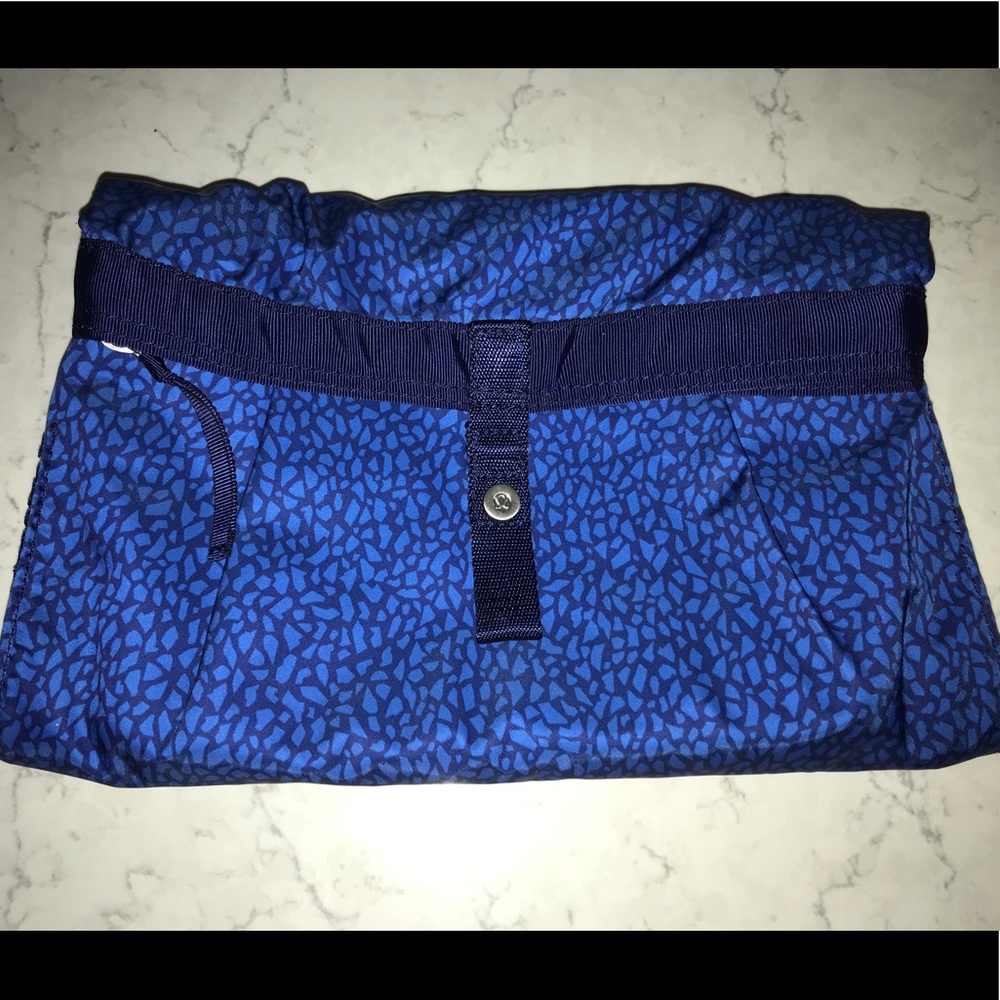 Lululemon Sweaty or Not bag, EUC